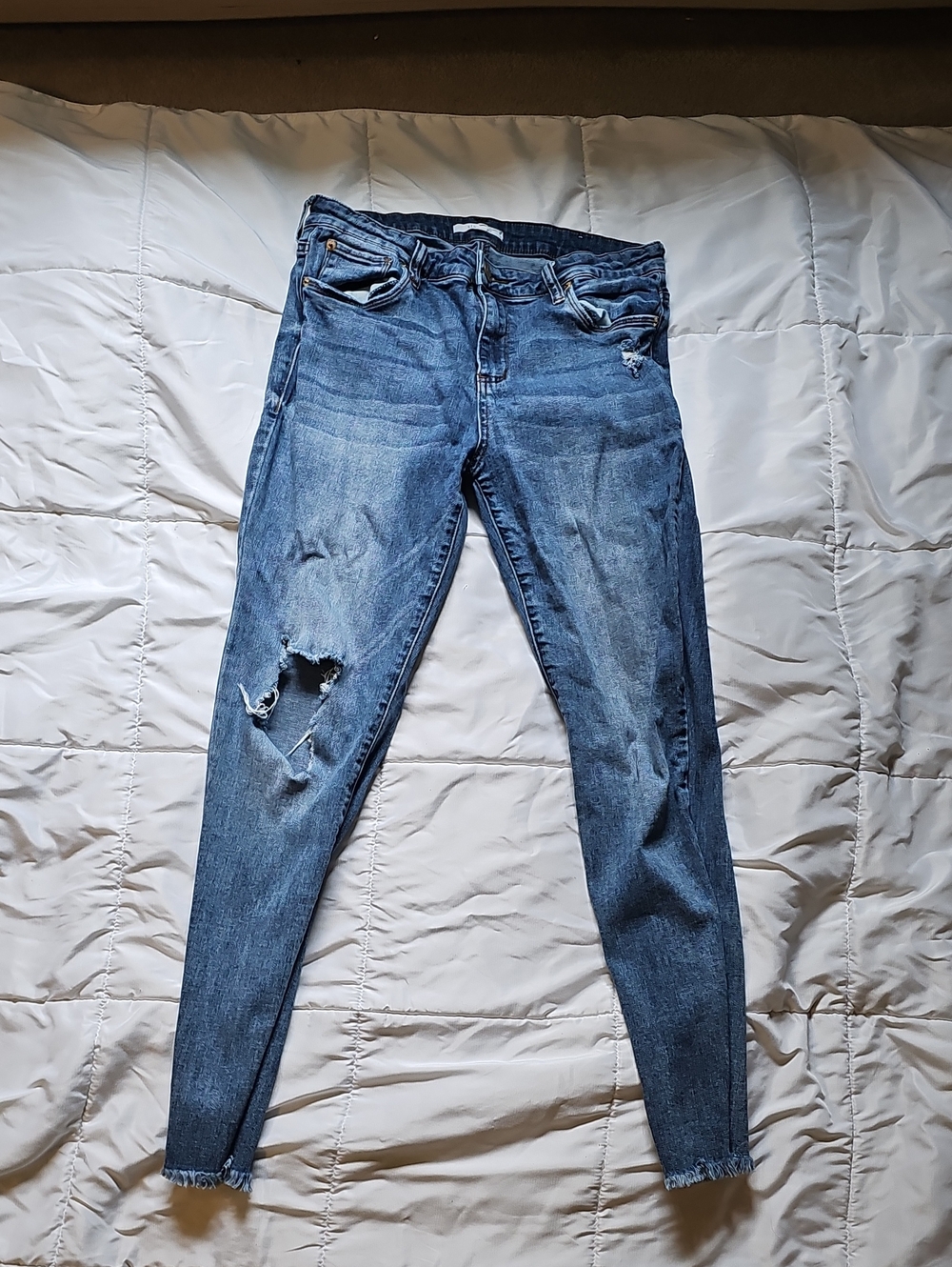 Women’s Distressed Blue Skinny Jeans by Sts Size 31S